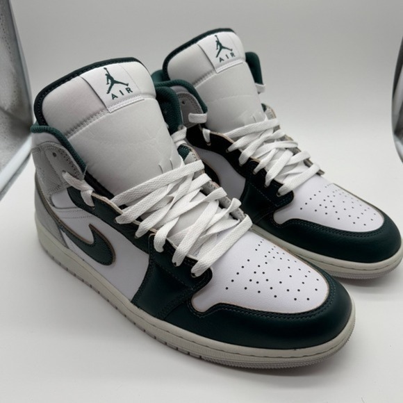 Nike Jordan 1 Mid SE White Oxidized Green Neutral Green Men's Size 11 1/2